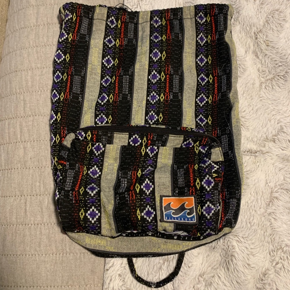 Billabong drawstring style backpack